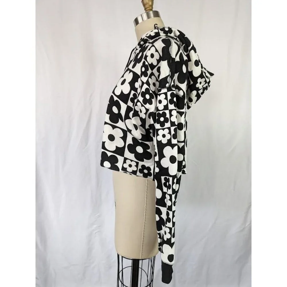 Women's Junior's Wild Fable Cropped Hoodie Sweatshirt Size Large Raw Hem NEW - Picture 2 of 7